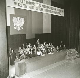 Inauguracja roku akademickiego 1975/1976 na Uniwersytecie Wrocławskim połączona z obchodami jubil...