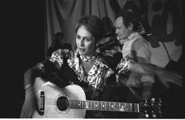 Joan Baez w fabryce traktorów Ursus