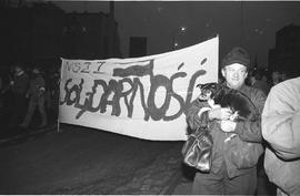 Demonstracja w rocznicę stanu wojennego 1988