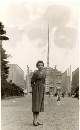 Maria Bigosińska pod Halą Ludową